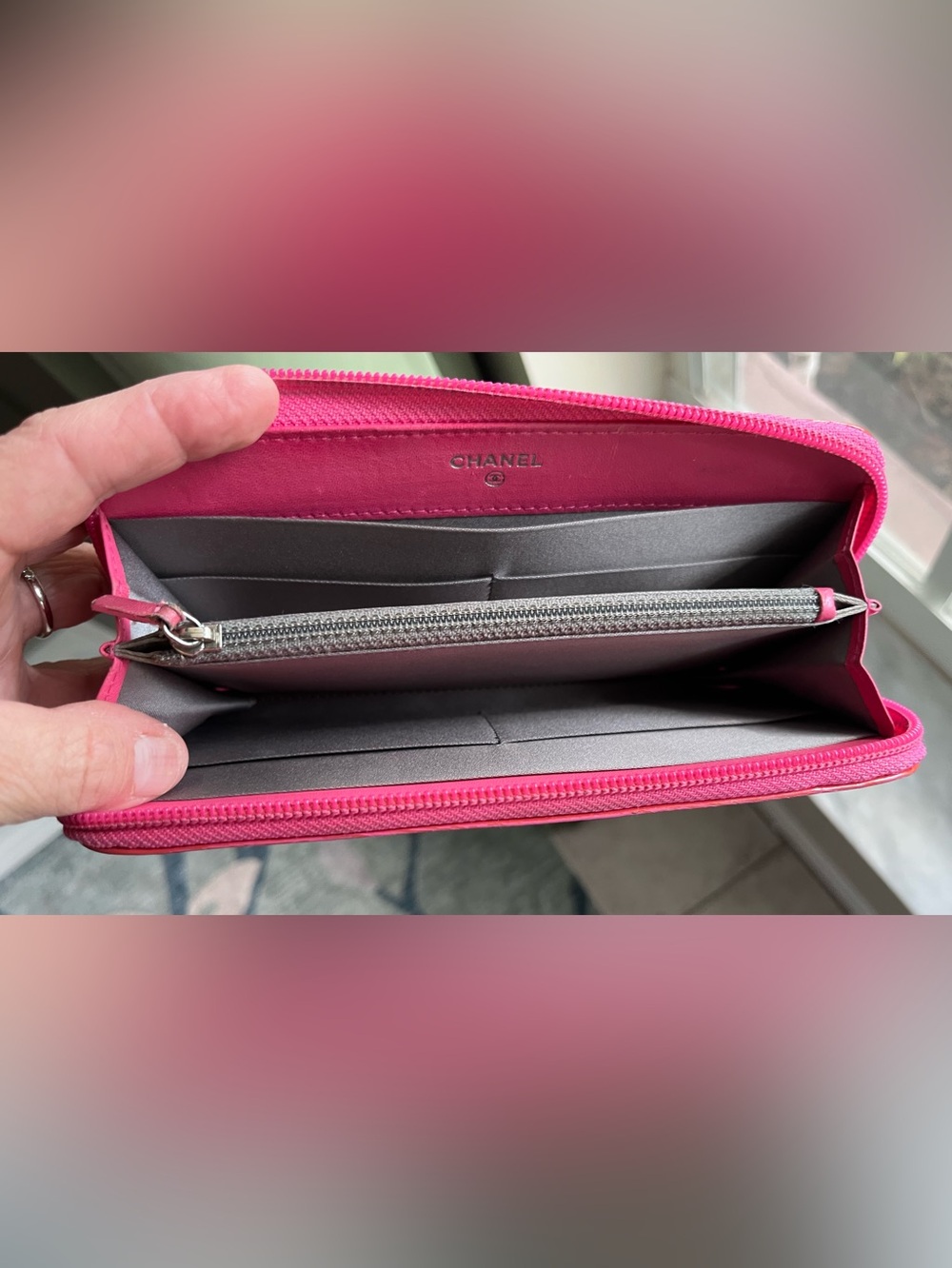 Stunning CHANEL pink precious wallet with dust bag & authenticity card 💕 - Picture 5 of 11